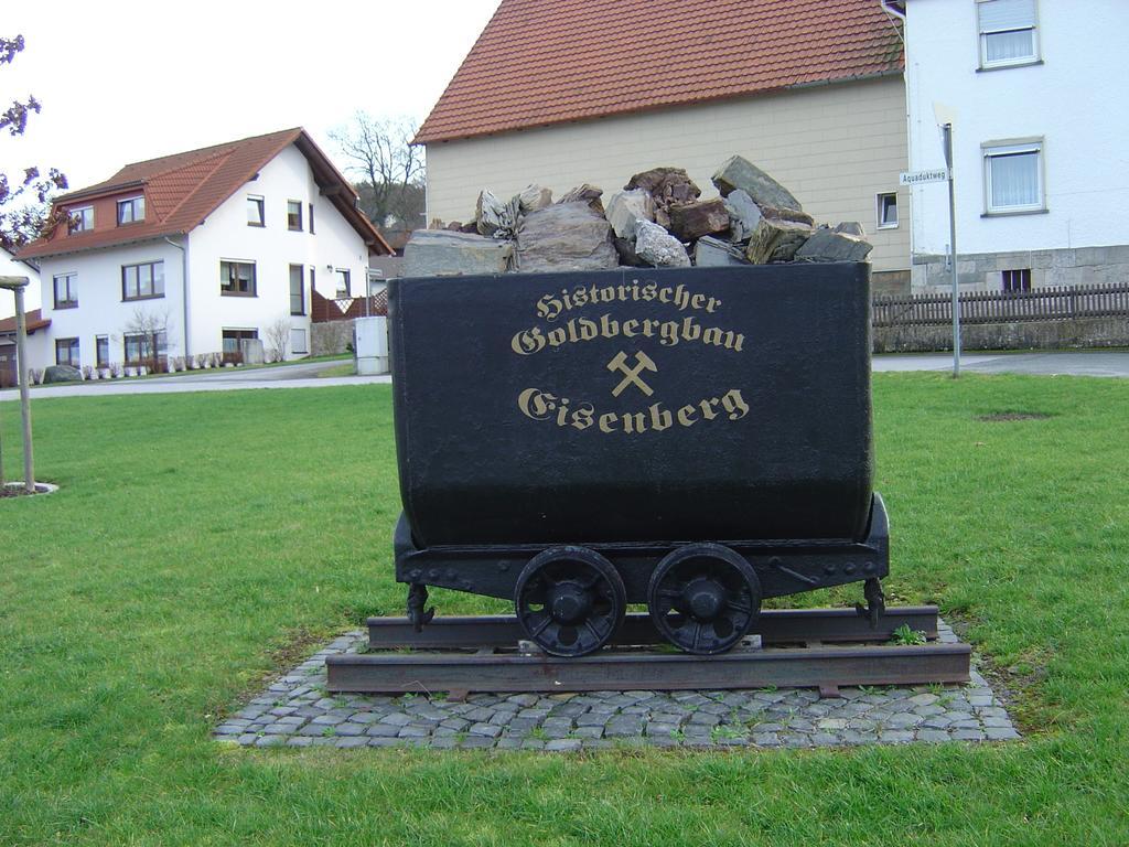 Ferienwohnung Sauerlandblick Goldhausen エクステリア 写真
